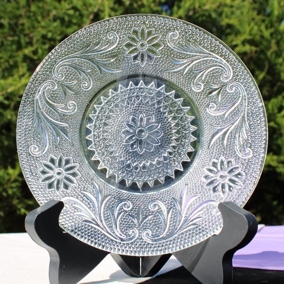 Tiara Bread & Butter Plates - Picture 1 of 3
